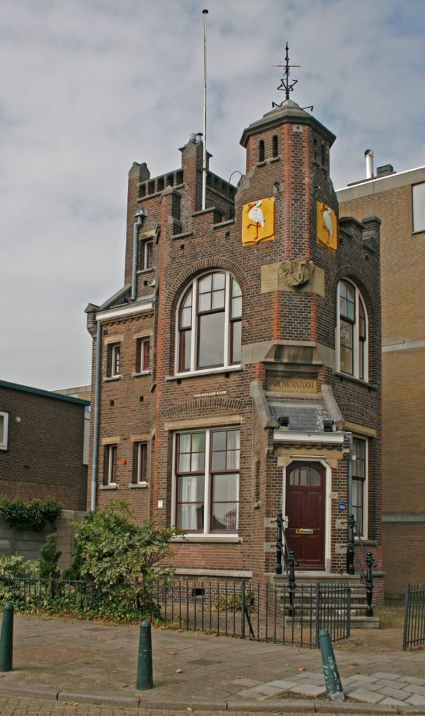 1. Laakhavenkantoor