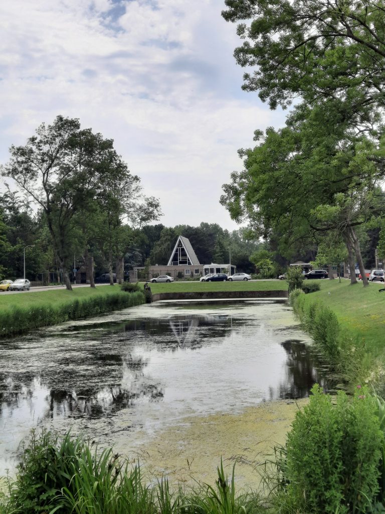 19. Uitvaartcentrum Haagse Duinen.